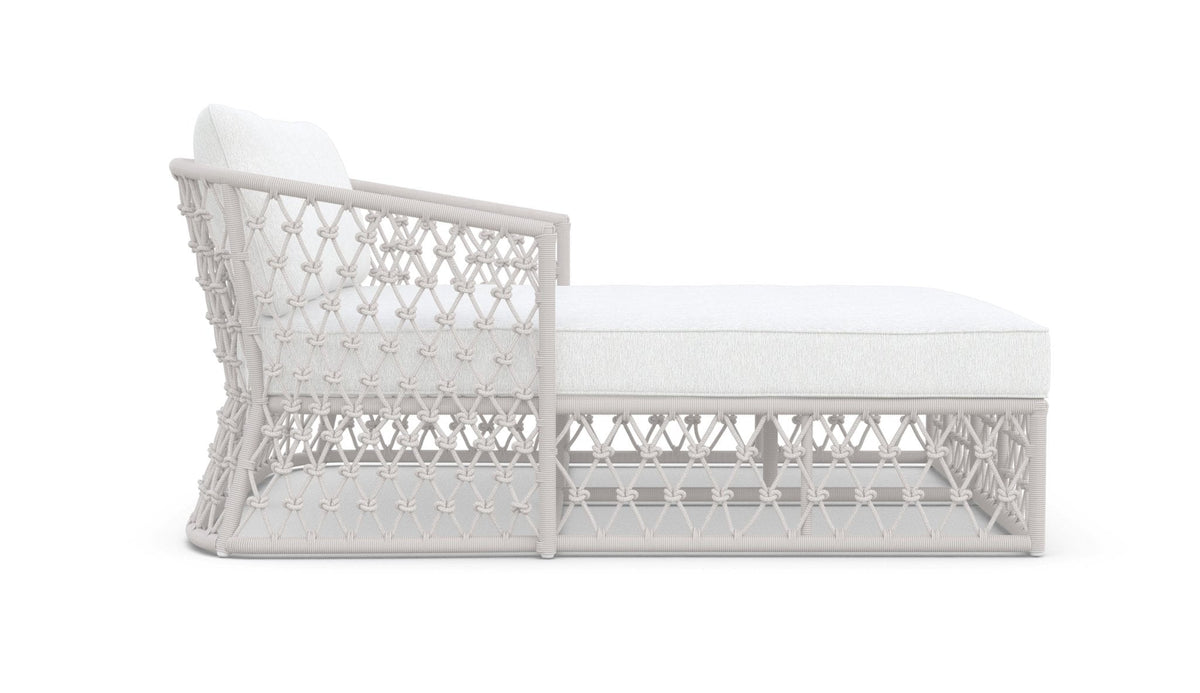 Amelia | Day bed Lounge - Sand Lounge Chairs Azzurro Living